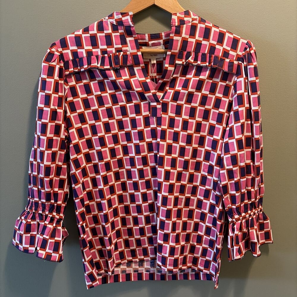 Beyond by Vera Size Small Stella Top Equilibrium Pink Geometric Print Blouse